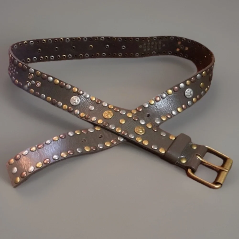 VINTAGE 1980'S STUDDED LEATHER BELT